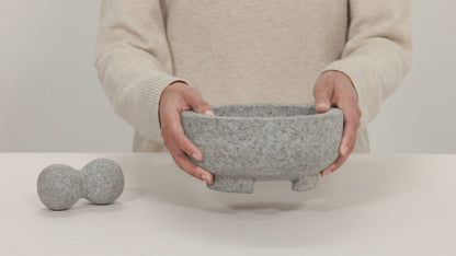 Vasconia 4-Cup Granite Molcajete Mortar and Pestle, Gray