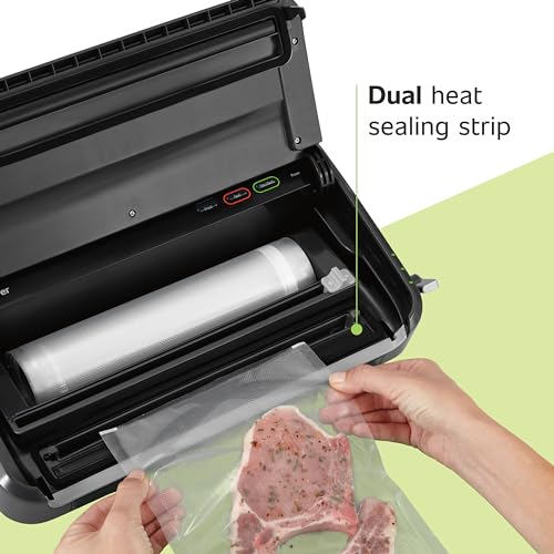 FoodSaver Vacuum Sealer Machine, Automatic Bag Detection, Sous Vide Friendly, with sealer bags, roll, handheld vacuum sealer, black